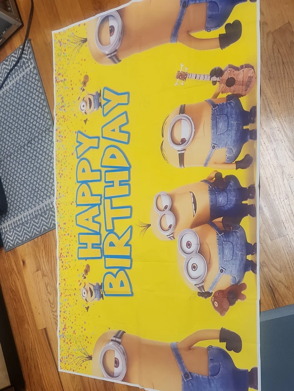 Despicable Me Minions Happy Birthday Banner - Yellow, EUC